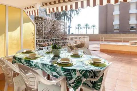 Apartamento Sea Front Apart. 2 Pools / 1ª Linea. 2 Piscinas Segur de Calafell Exterior foto