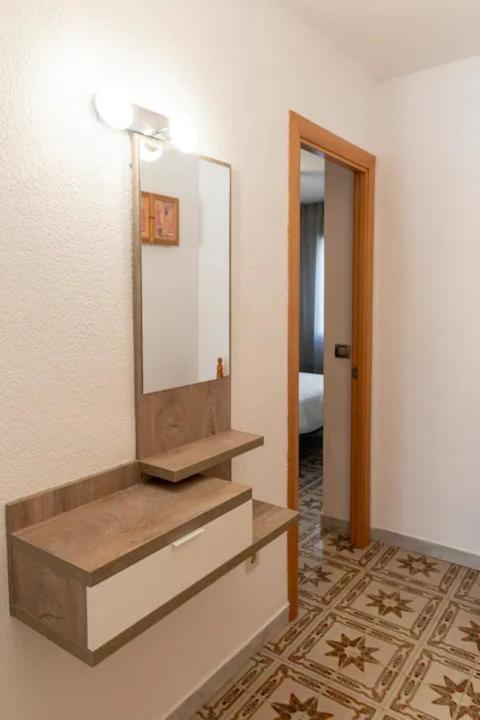 Apartamento Sea Front Apart. 2 Pools / 1ª Linea. 2 Piscinas Segur de Calafell Exterior foto