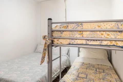 Apartamento Sea Front Apart. 2 Pools / 1ª Linea. 2 Piscinas Segur de Calafell Exterior foto