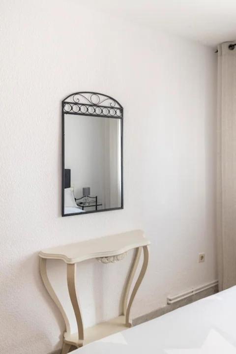 Apartamento Sea Front Apart. 2 Pools / 1ª Linea. 2 Piscinas Segur de Calafell Exterior foto