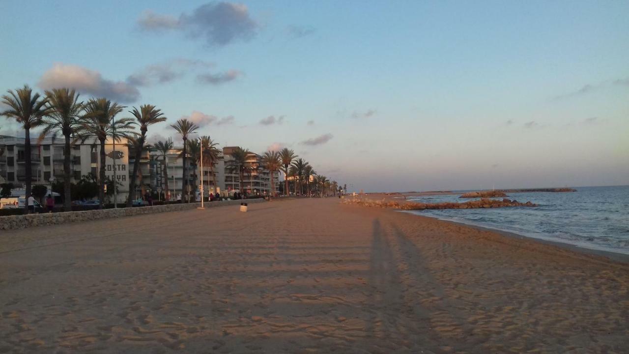 Apartamento Sea Front Apart. 2 Pools / 1ª Linea. 2 Piscinas Segur de Calafell Exterior foto